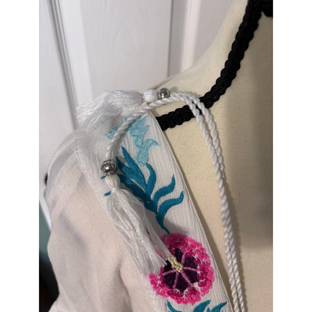Blue Island Beach Coverup Women's Medium White Tropical Beaded Flowers - Picture 7 of 8
